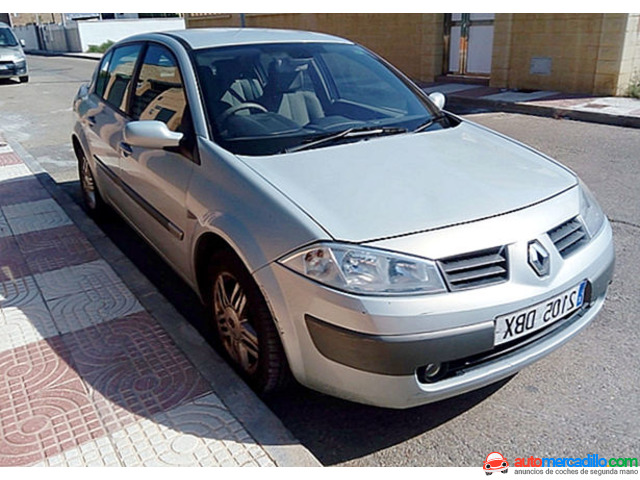 Se vende Renault MEGANE 1.9 DCI del año 2004 en Roquetas