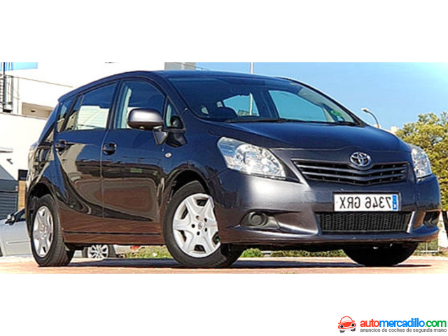 Toyota verso 2010