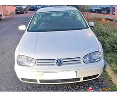 Volkswagen GOLF IV   del 2001