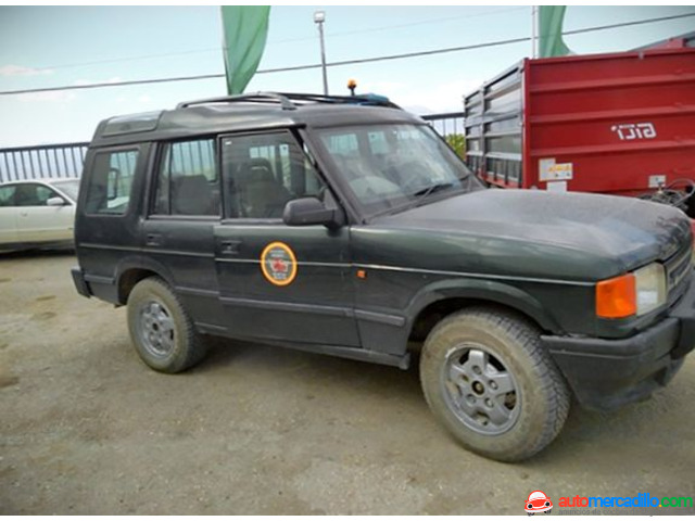 Land-rover Discovery   2002
