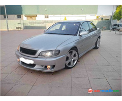 Opel Omega del 2001