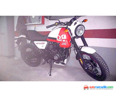 Royal Enfield Scramb 411 del 2023