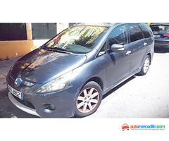 Mitsubishi Grandis del 2008