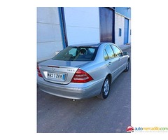 Mercedes-benz C220   del 2004