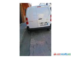 Peugeot PARNERT 2011