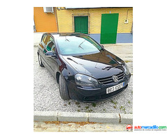 Volkswagen GOLF 2004